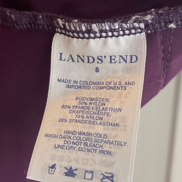 LANDS’ END Underwire One Piece Swimsuit size 8 - Picture 8 of 9